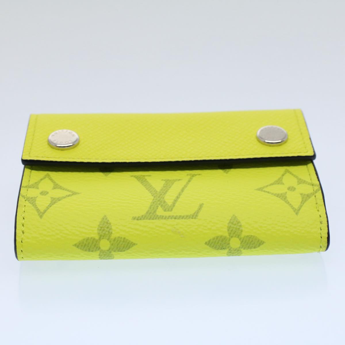 LOUIS VUITTON Taigalama Discovery Compact Wallet Jaune M67629 LV Auth ac2214