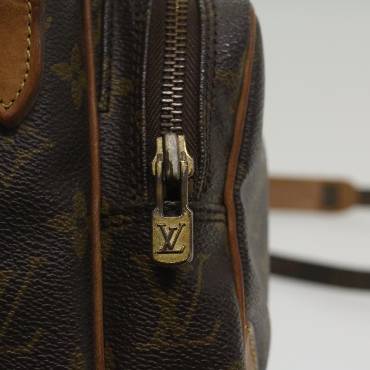 LOUIS VUITTON Monogram Amazon Shoulder Bag M45236 LV Auth ac2239