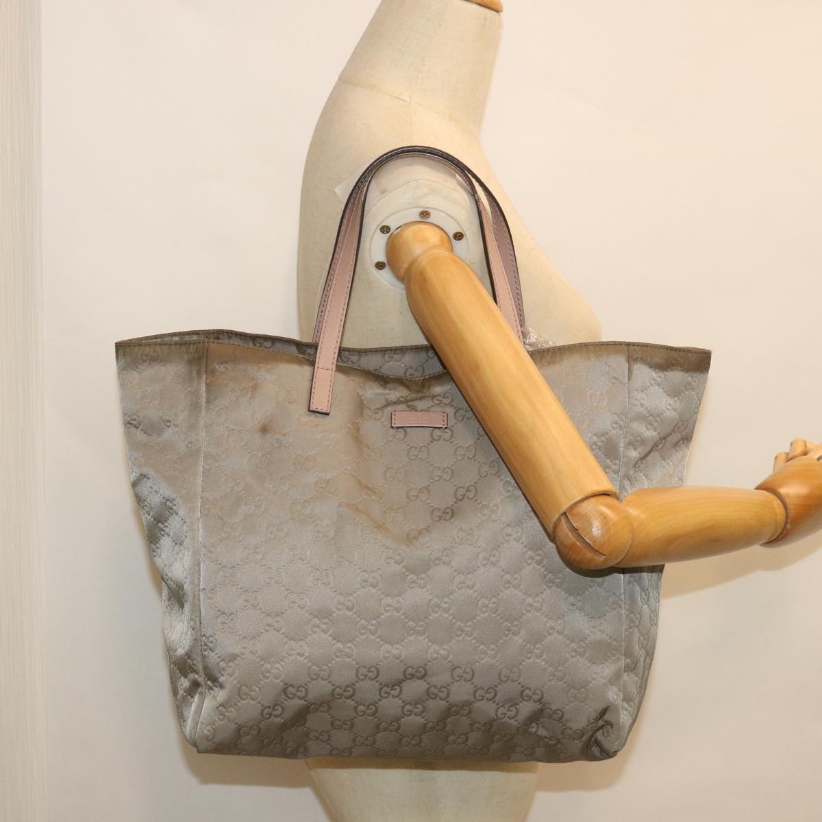 GUCCI GG Canvas Tote Bag Gray 282439 Auth ac2326