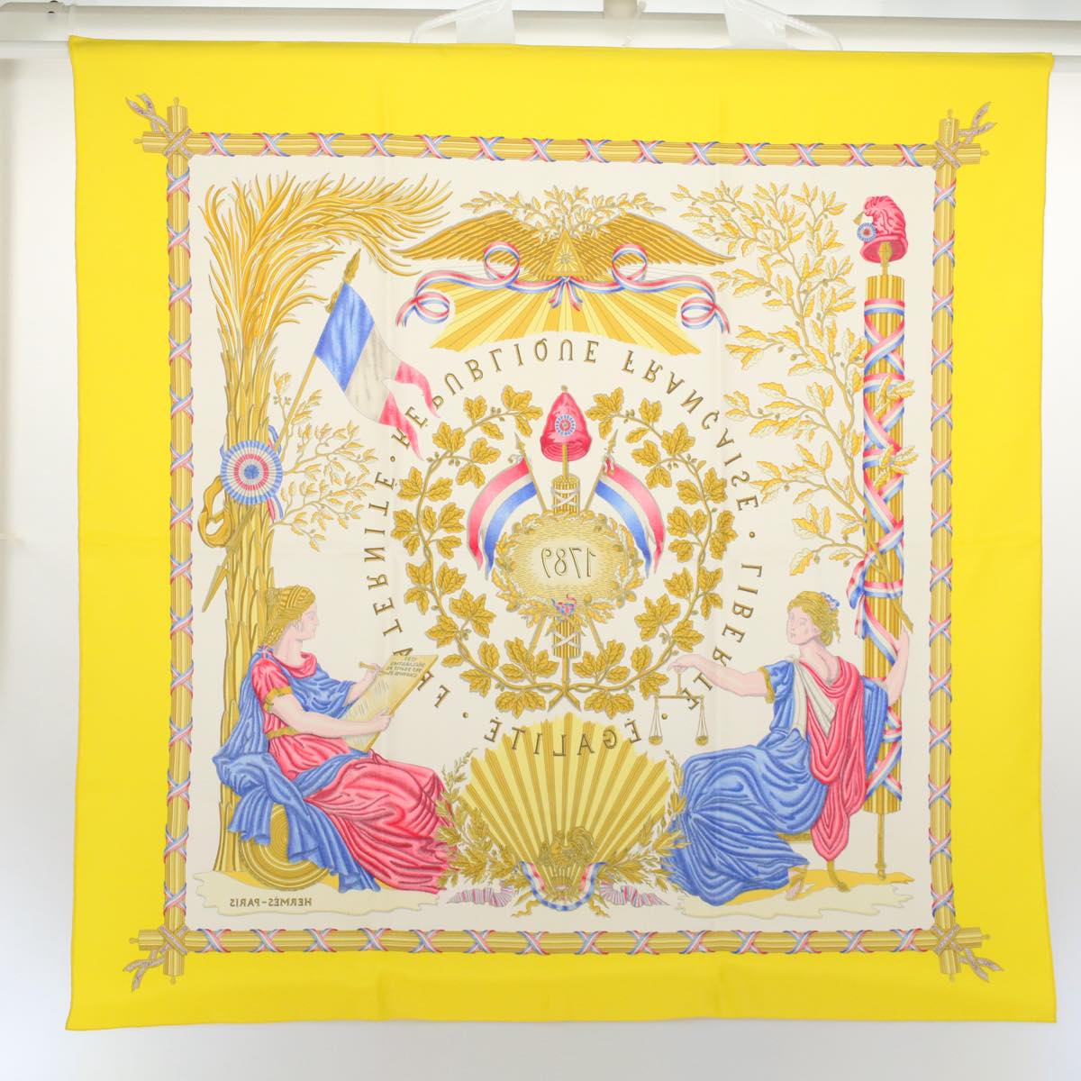 HERMES Carre 90 LIBERTE EGALITE FRATERNITE Scarf Silk Yellow Auth ac2343