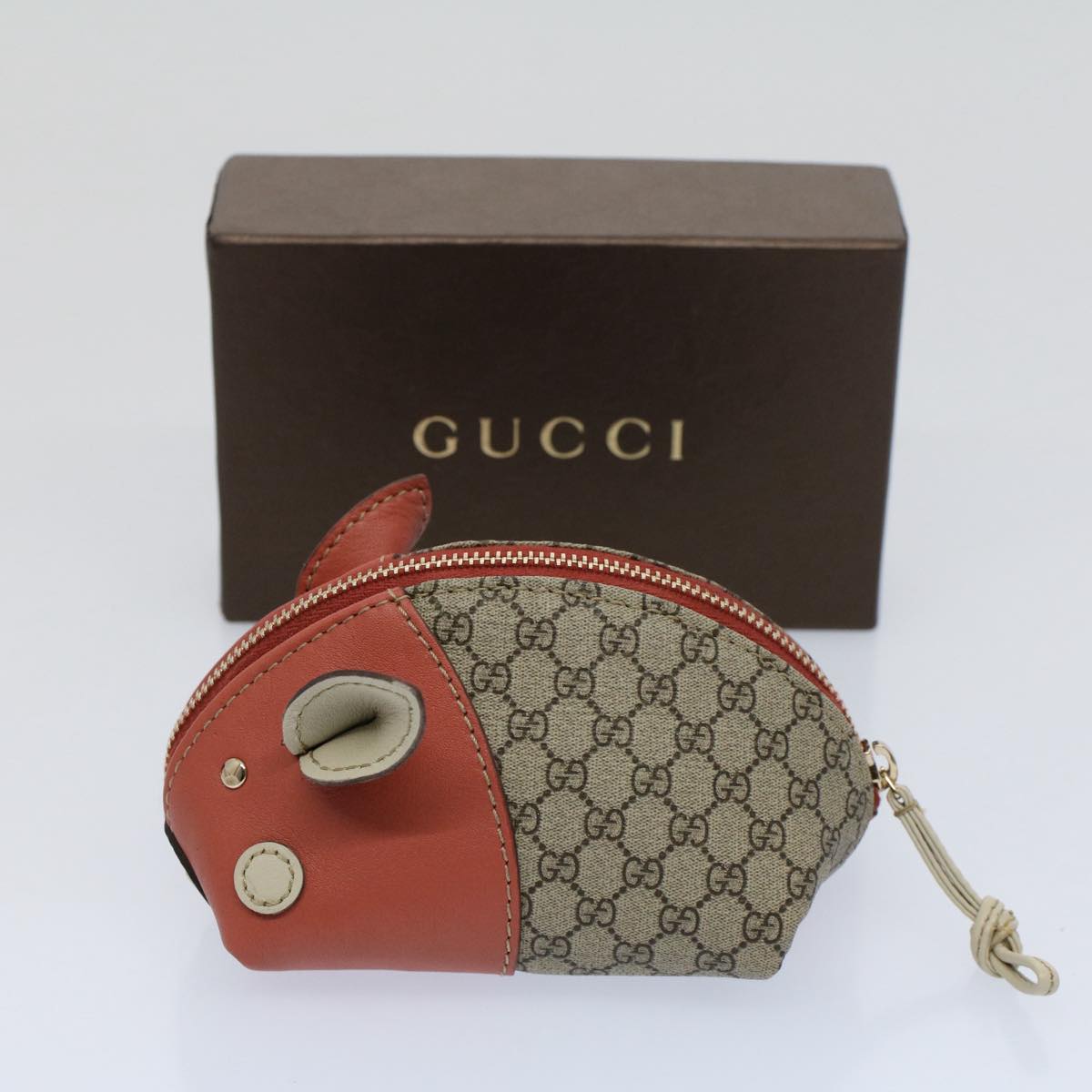 GUCCI GG Supreme Pig Pouch PVC Leather Beige 256866 Auth ac2469