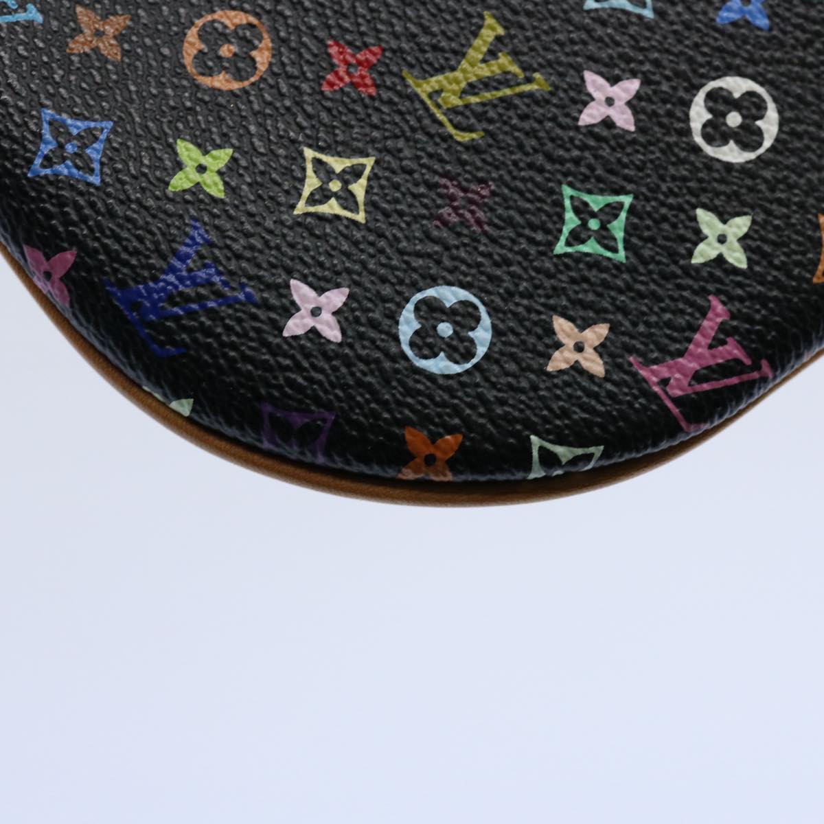 LOUIS VUITTON Multicolor Pochette MM Coin Purse Black M60031 LV Auth ac2507