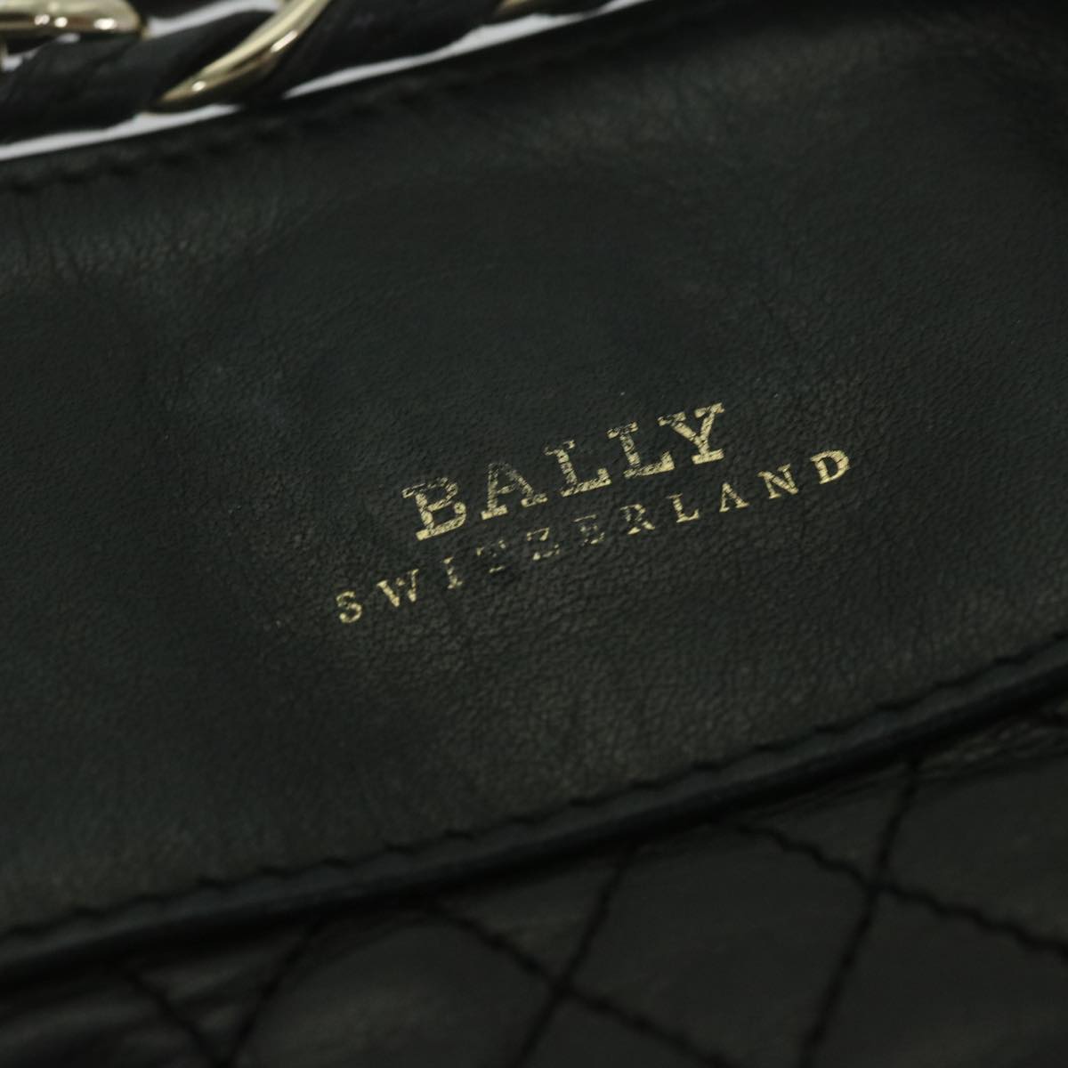 BALLY Quilted Chain Shoulder Bag Leather Black Auth ac2555