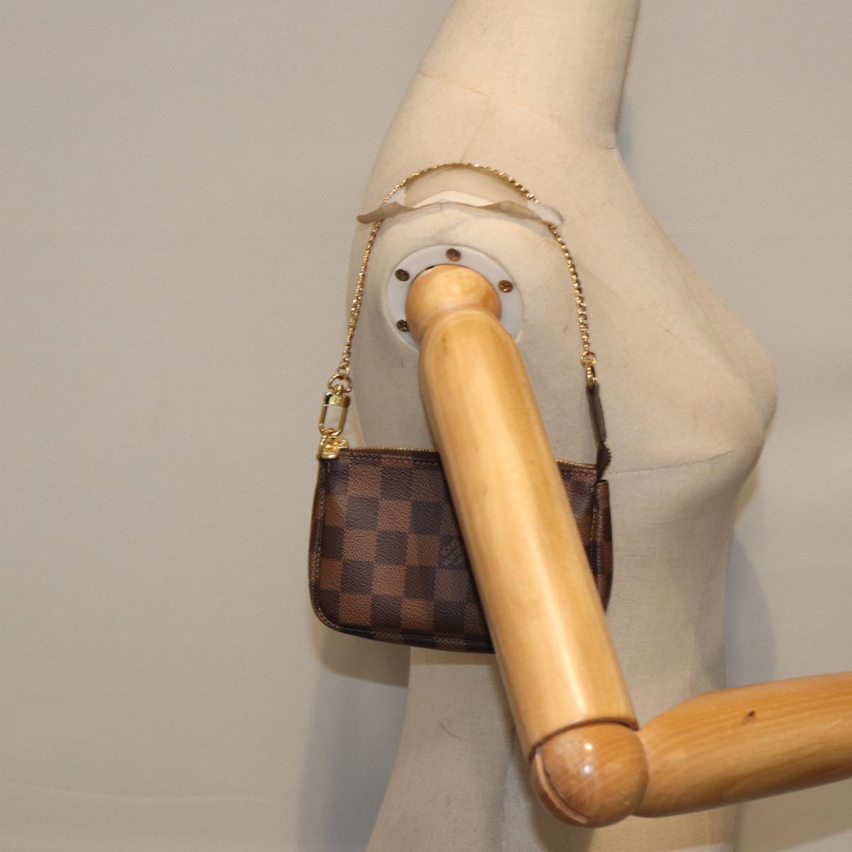 LOUIS VUITTON Damier Ebene Mini Pochette Accessoires Pouch N58009 LV Auth ac3267