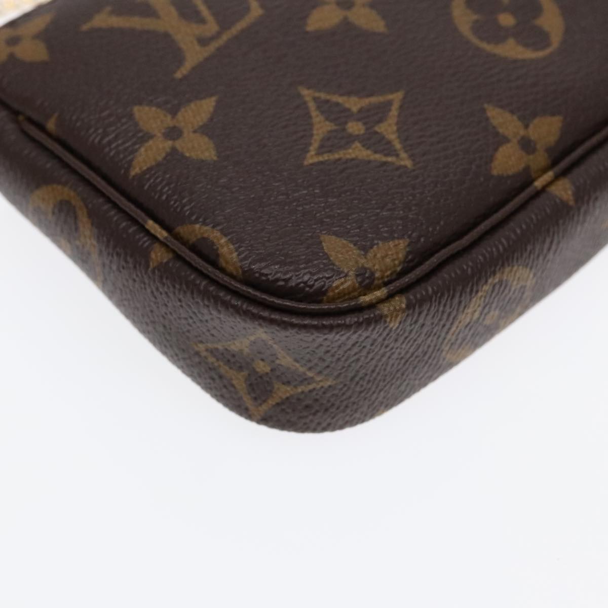 LOUIS VUITTON Monogram Vivienne Mini Pochette Accessoires M69976 LV Auth ac3272