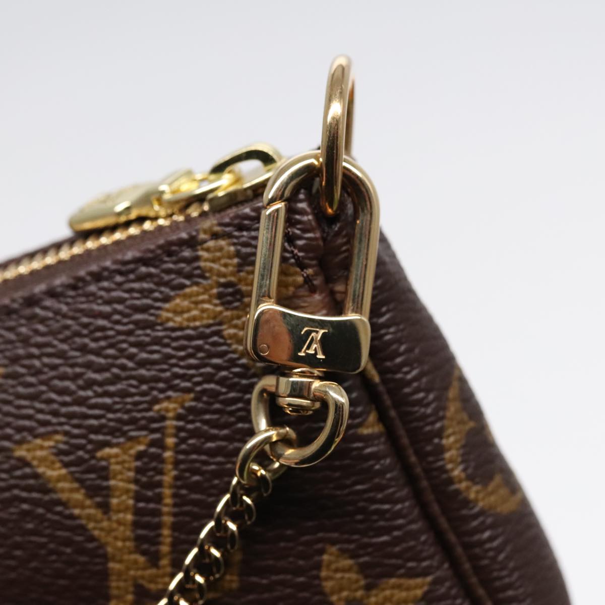 LOUIS VUITTON Monogram Vivienne Mini Pochette Accessoires M69976 LV Auth ac3272