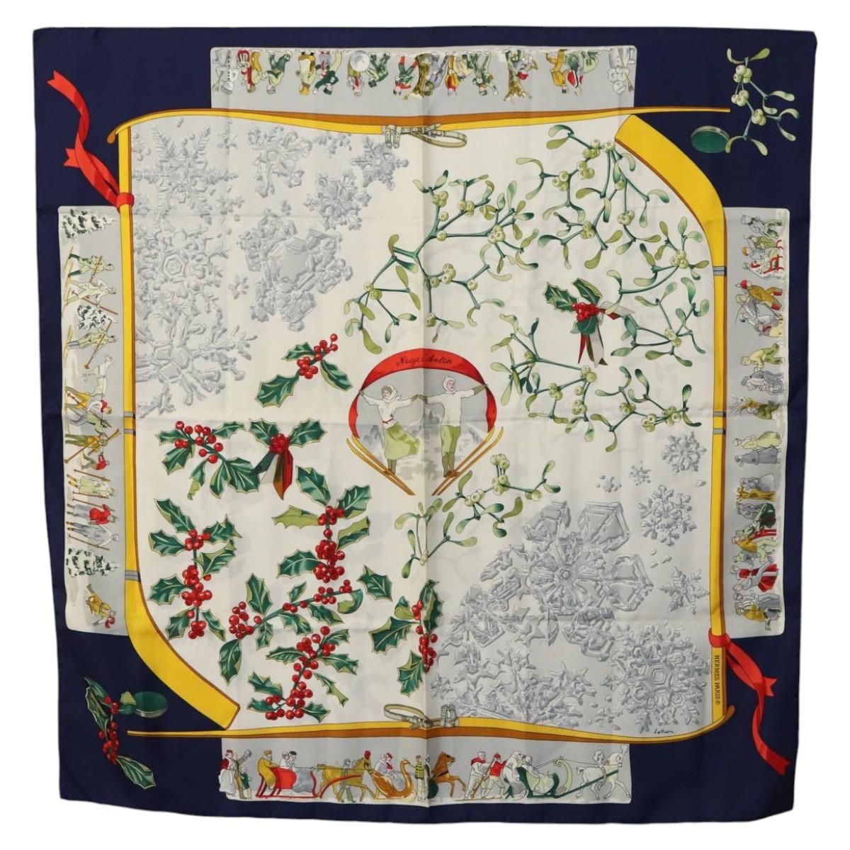 HERMES Carre 90 Scarf ""Neige d'Antan"" Silk Navy Auth ac3734