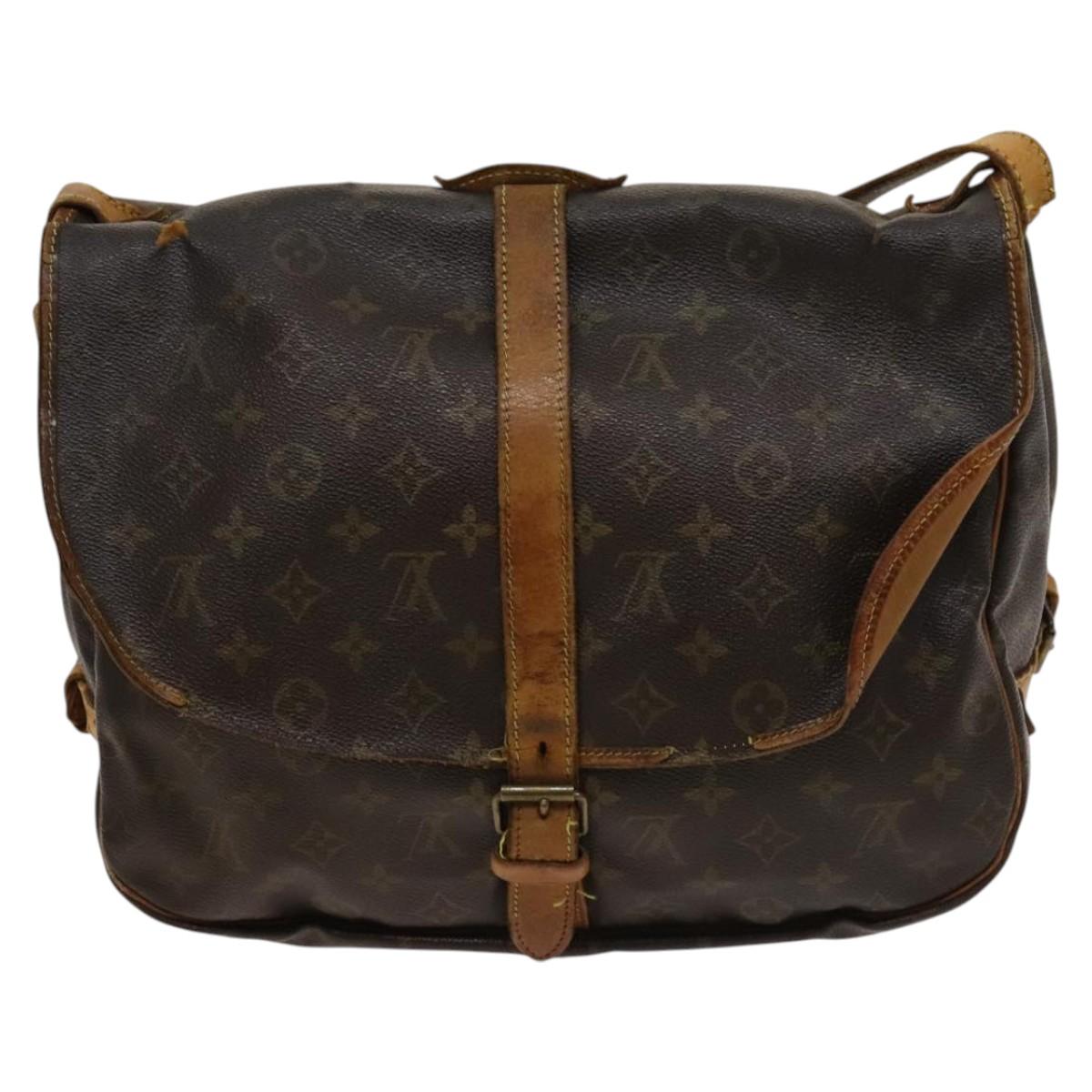 LOUIS VUITTON Monogram Saumur 35 Shoulder Bag M42254 LV Auth ac3749