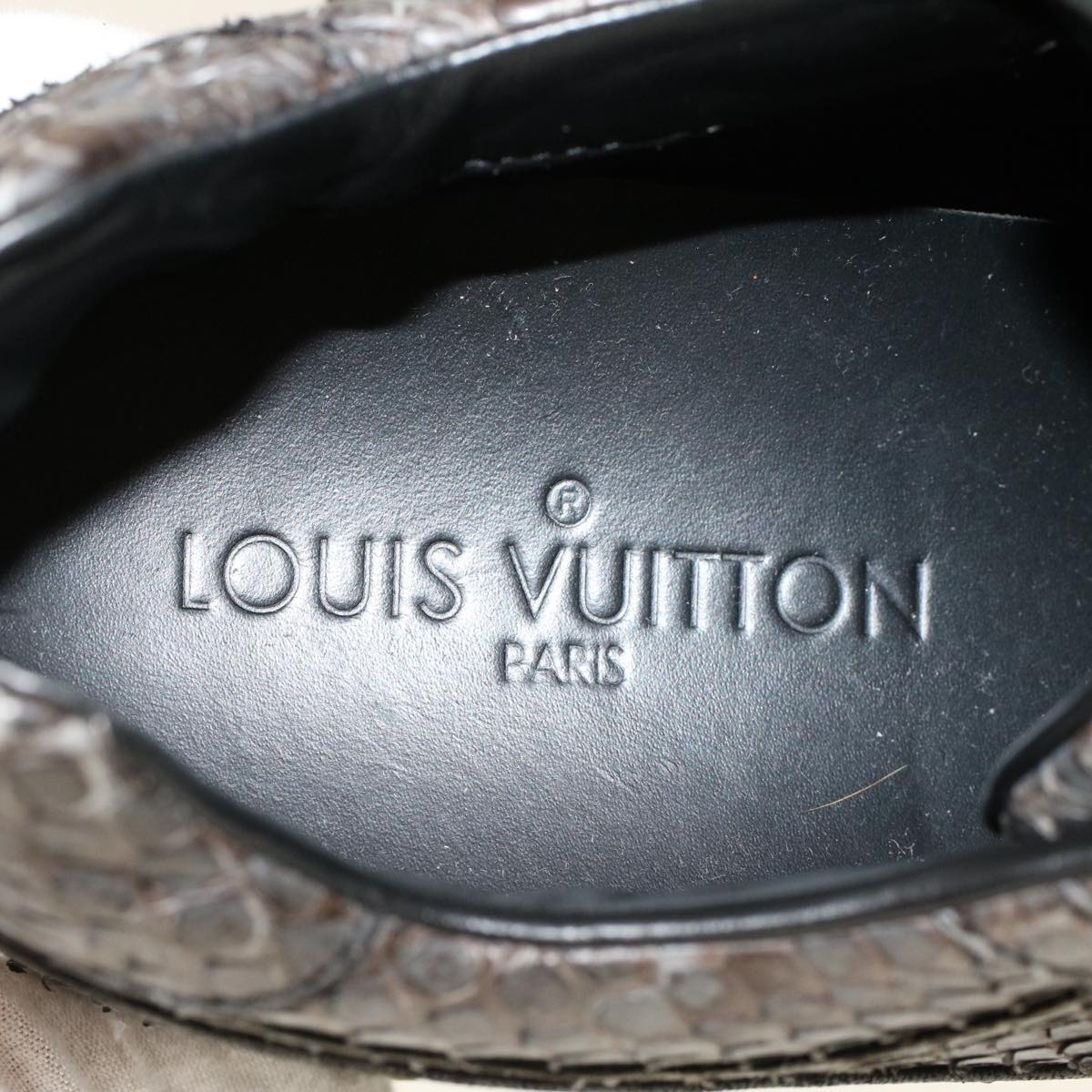 LOUIS VUITTON Sneakers Exotic Leather 6 Black LV Auth ak202