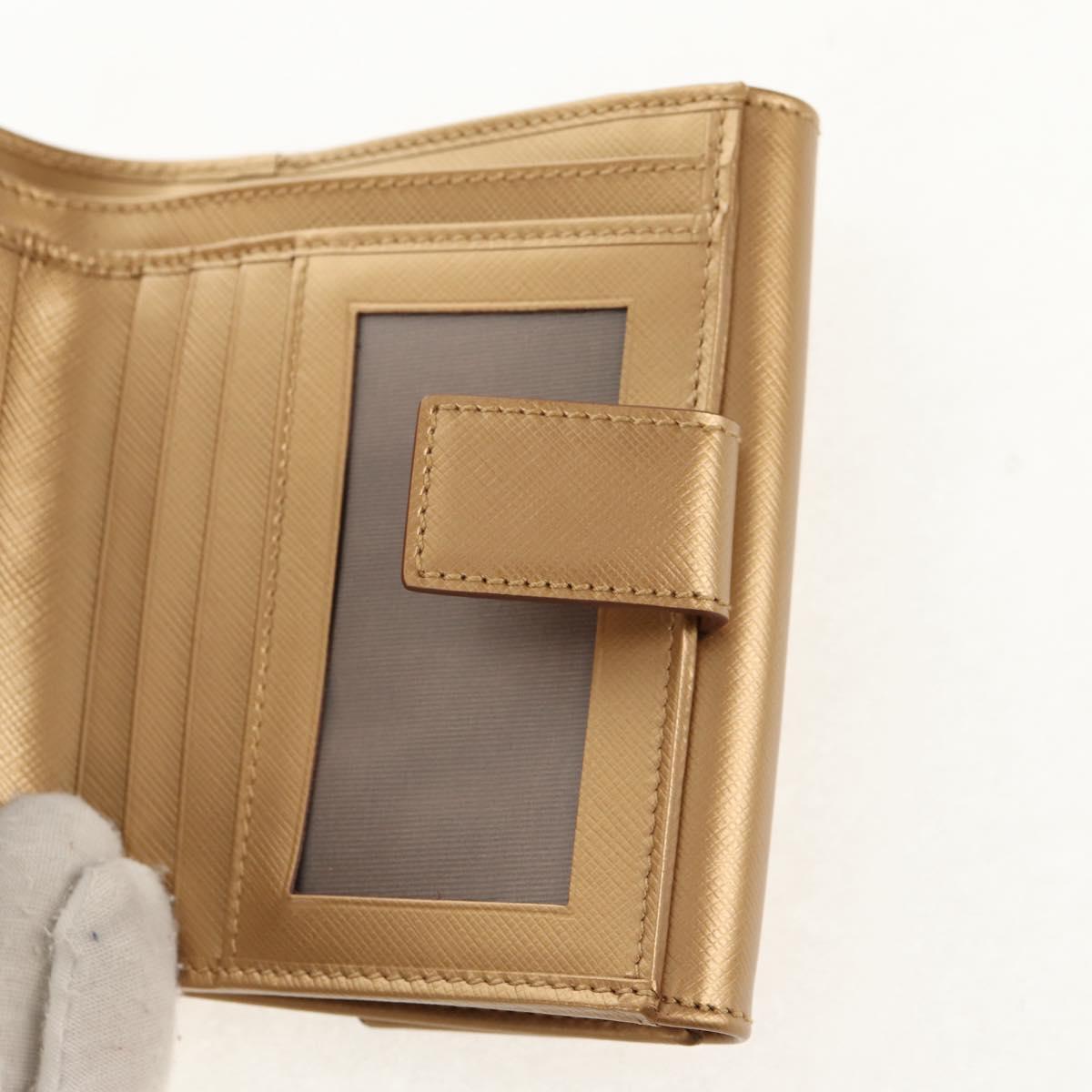 Salvatore Ferragamo Gancini Wallet Leather Gold Auth am10043V