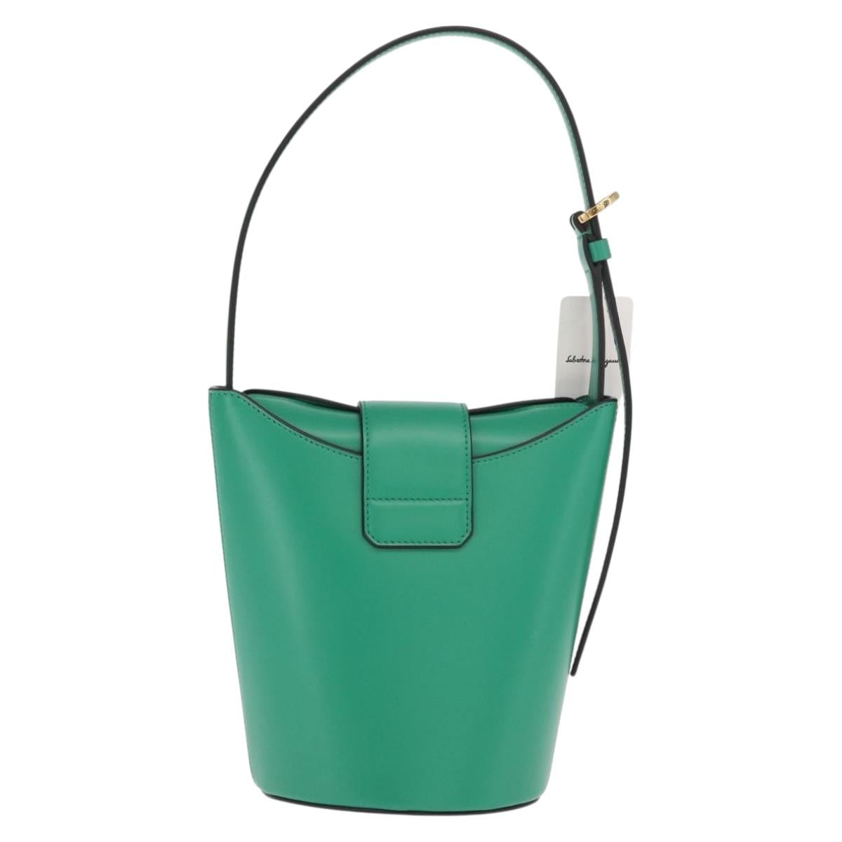 Salvatore Ferragamo Gancini trifolio Hand Bag Leather Green Gold Auth am10228V