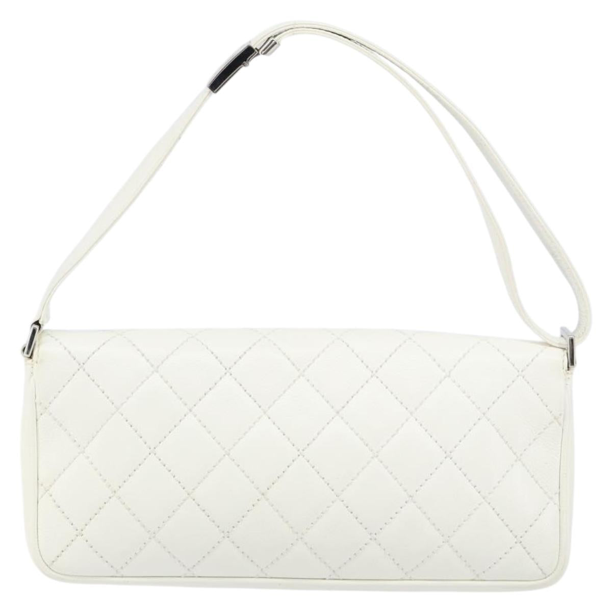 CHANEL Matelasse Chain Shoulder Bag Caviar Skin White Silver CC Auth am10305V