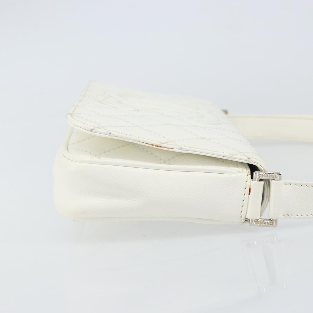 CHANEL Matelasse Chain Shoulder Bag Caviar Skin White Silver CC Auth am10305V