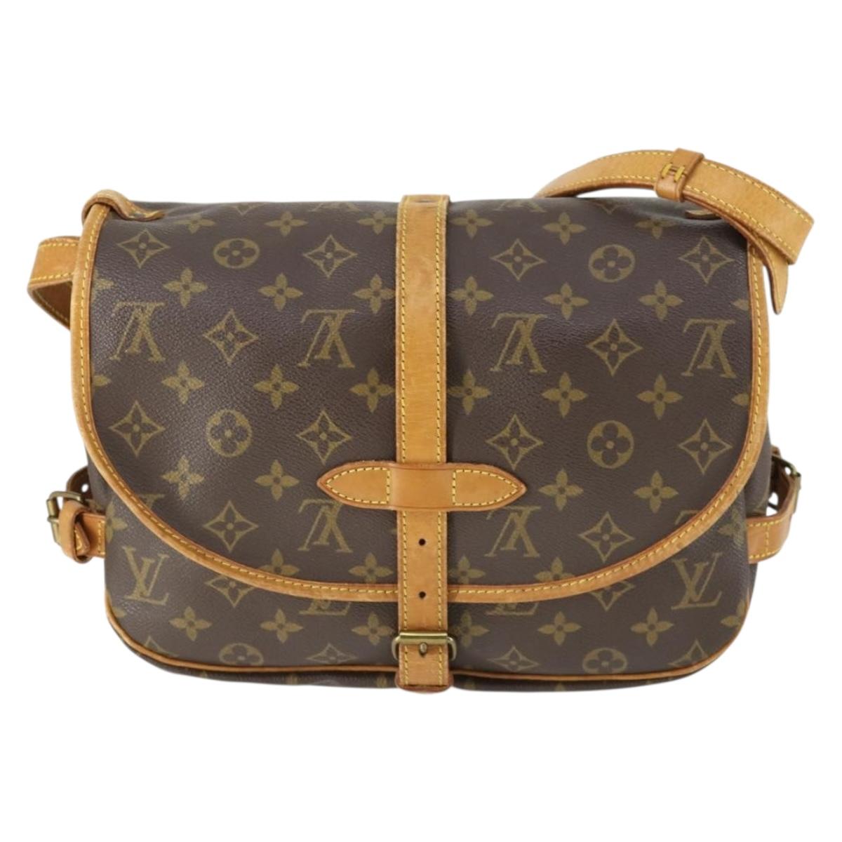 LOUIS VUITTON Monogram Saumur 30 Shoulder Bag M42256 LV Auth am10418