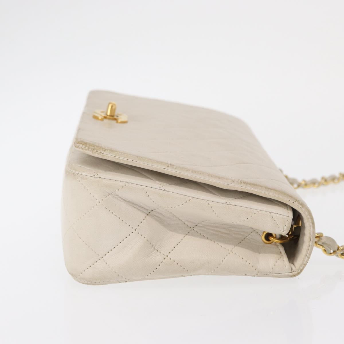 CHANEL Matelasse Turn Lock Chain Bag Lamb Skin White Gold CC Auth am10500