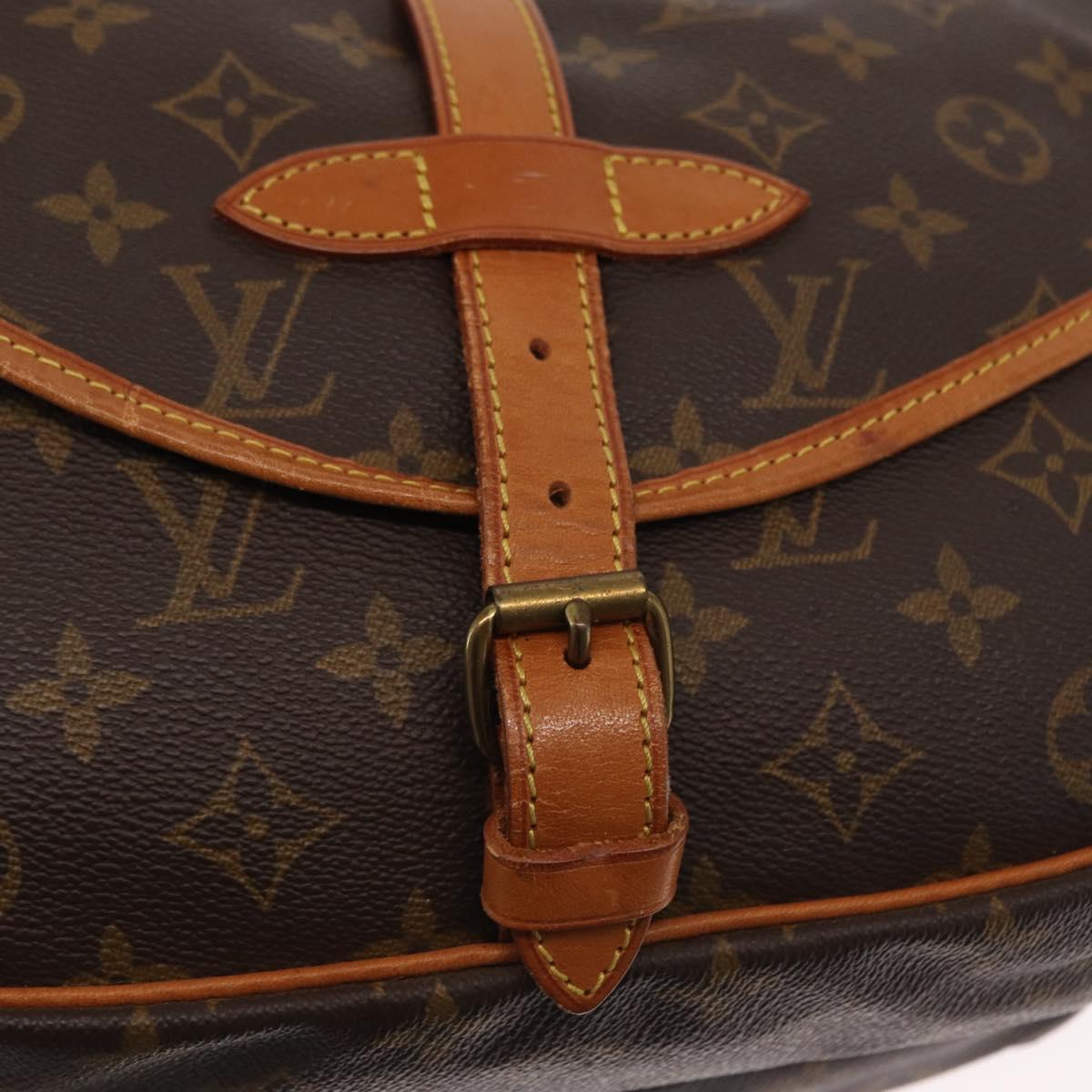 LOUIS VUITTON Monogram Saumur 30 Shoulder Bag M42256 LV Auth am10631