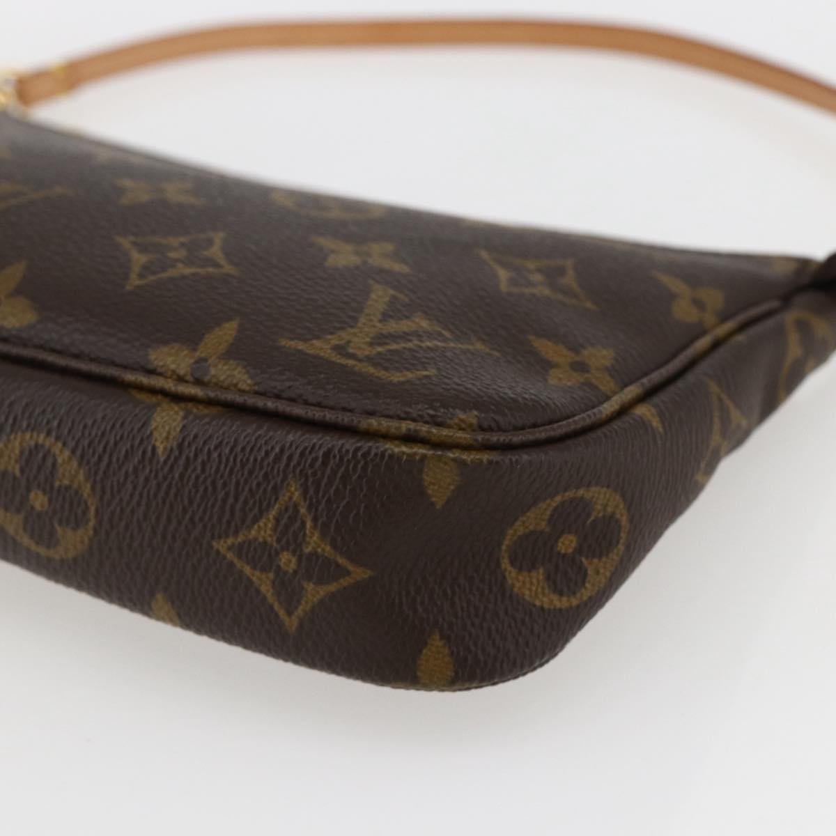 LOUIS VUITTON Monogram Pochette Accessoires Pouch M51980 LV Auth am10813SAV