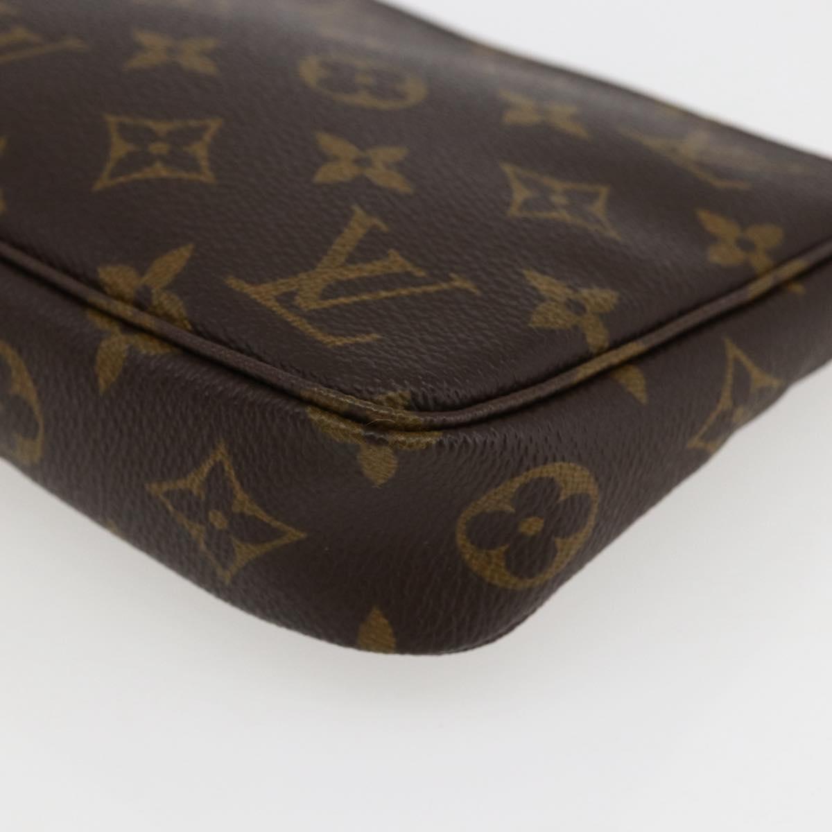 LOUIS VUITTON Monogram Pochette Accessoires Pouch M51980 LV Auth am10813SAV