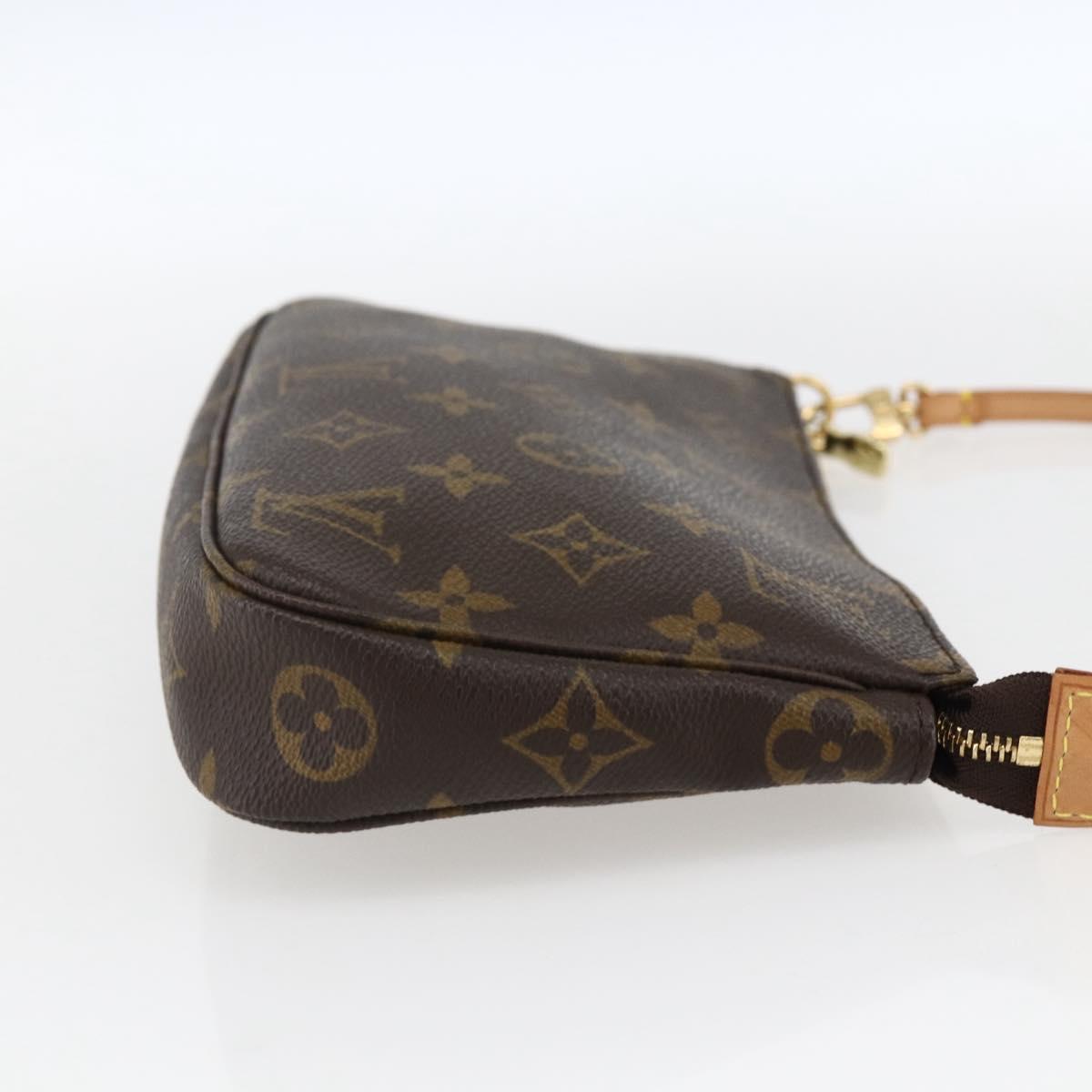 LOUIS VUITTON Monogram Pochette Accessoires Pouch M51980 LV Auth am10813SAV