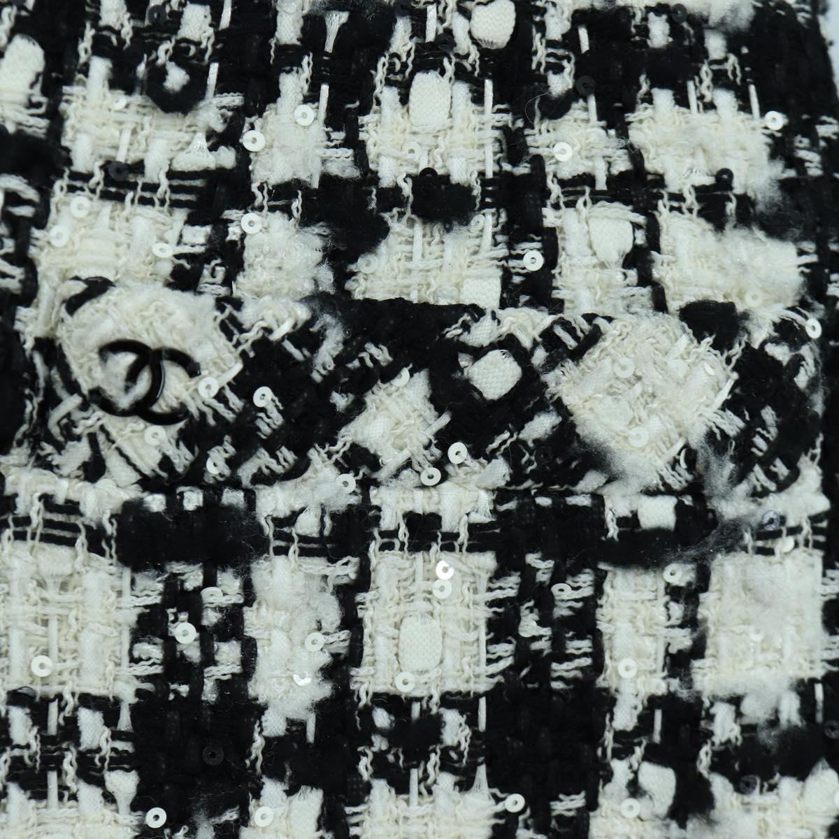 CHANEL Skirt Tweed 36 Black White CC Auth am11048V