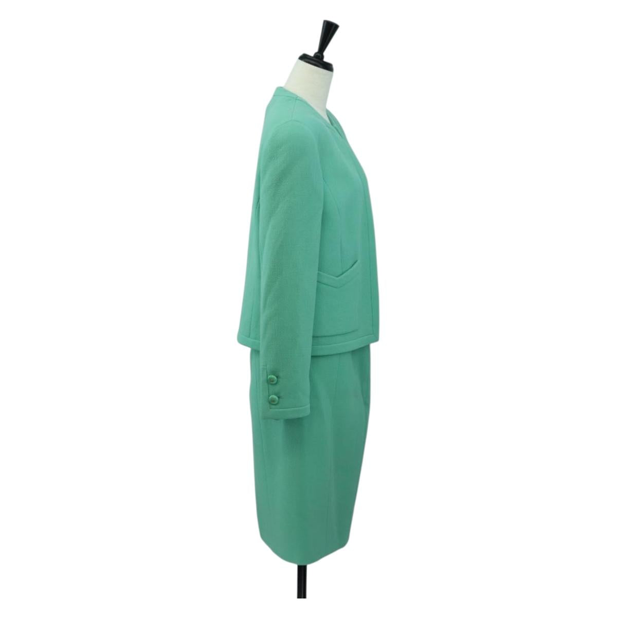 CHANEL jacket Skirt Setup Wool Green CC Auth am11218A