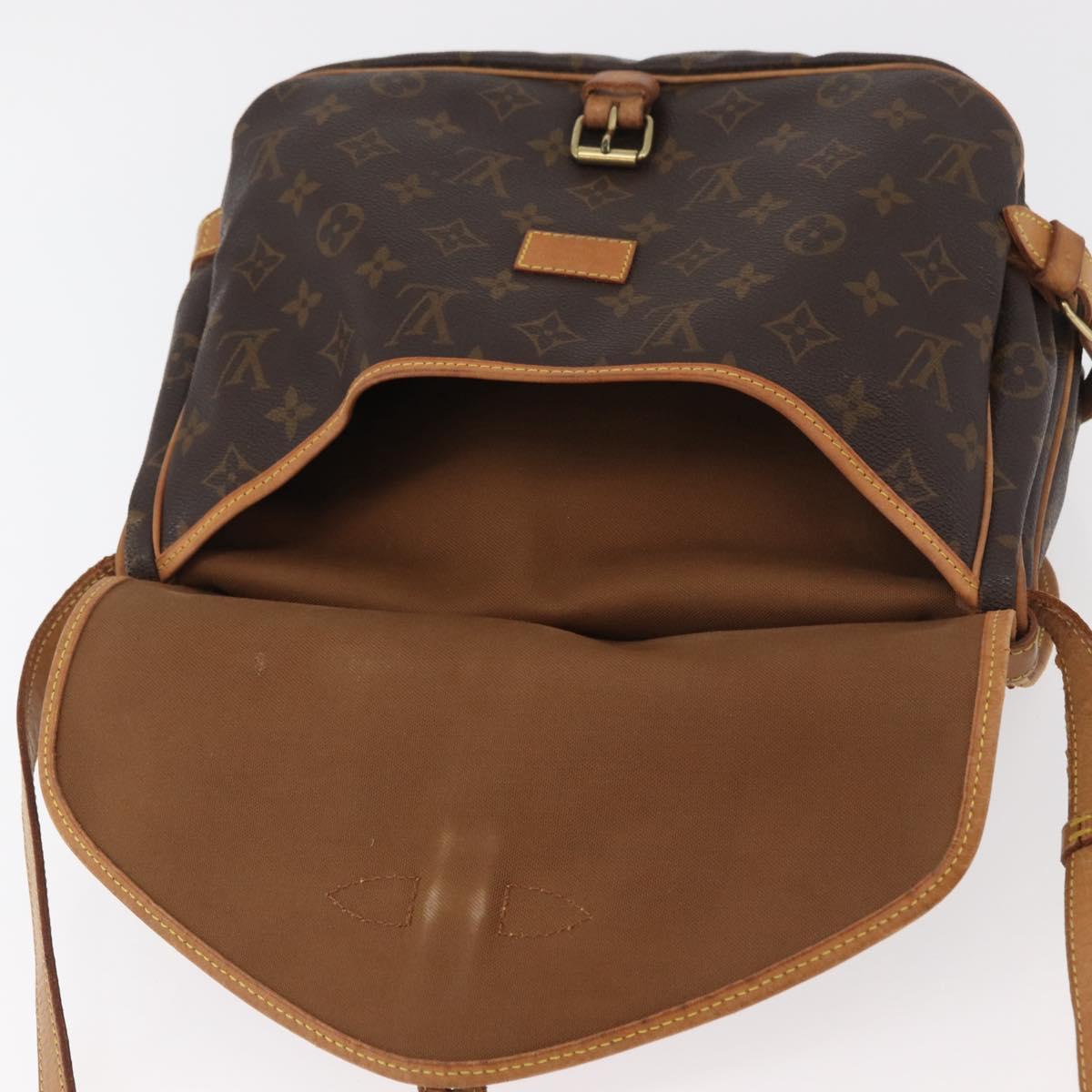 LOUIS VUITTON Monogram Saumur 30 Shoulder Bag M42256 LV Auth am11407A