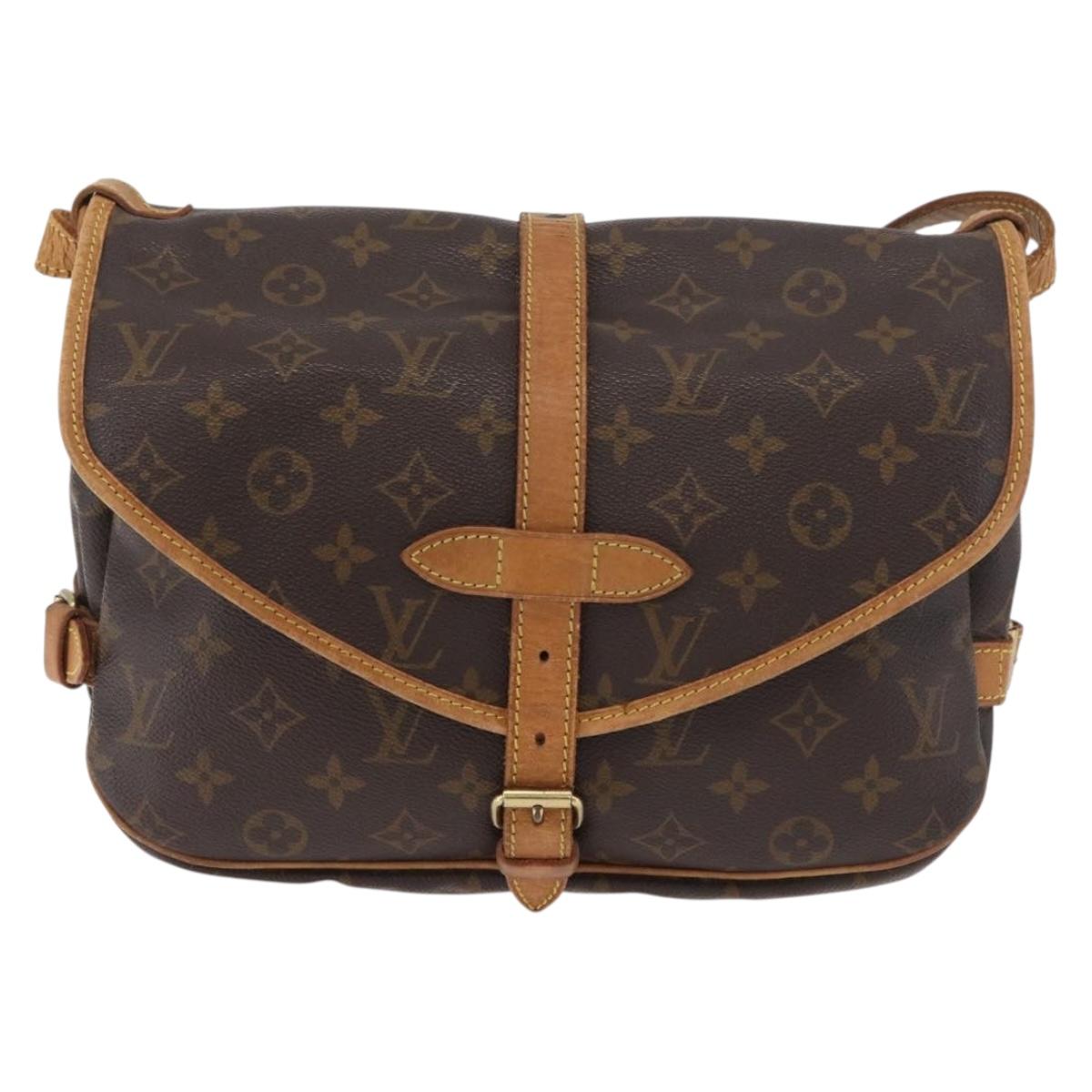 LOUIS VUITTON Monogram Saumur 30 Shoulder Bag M42256 LV Auth am11407A