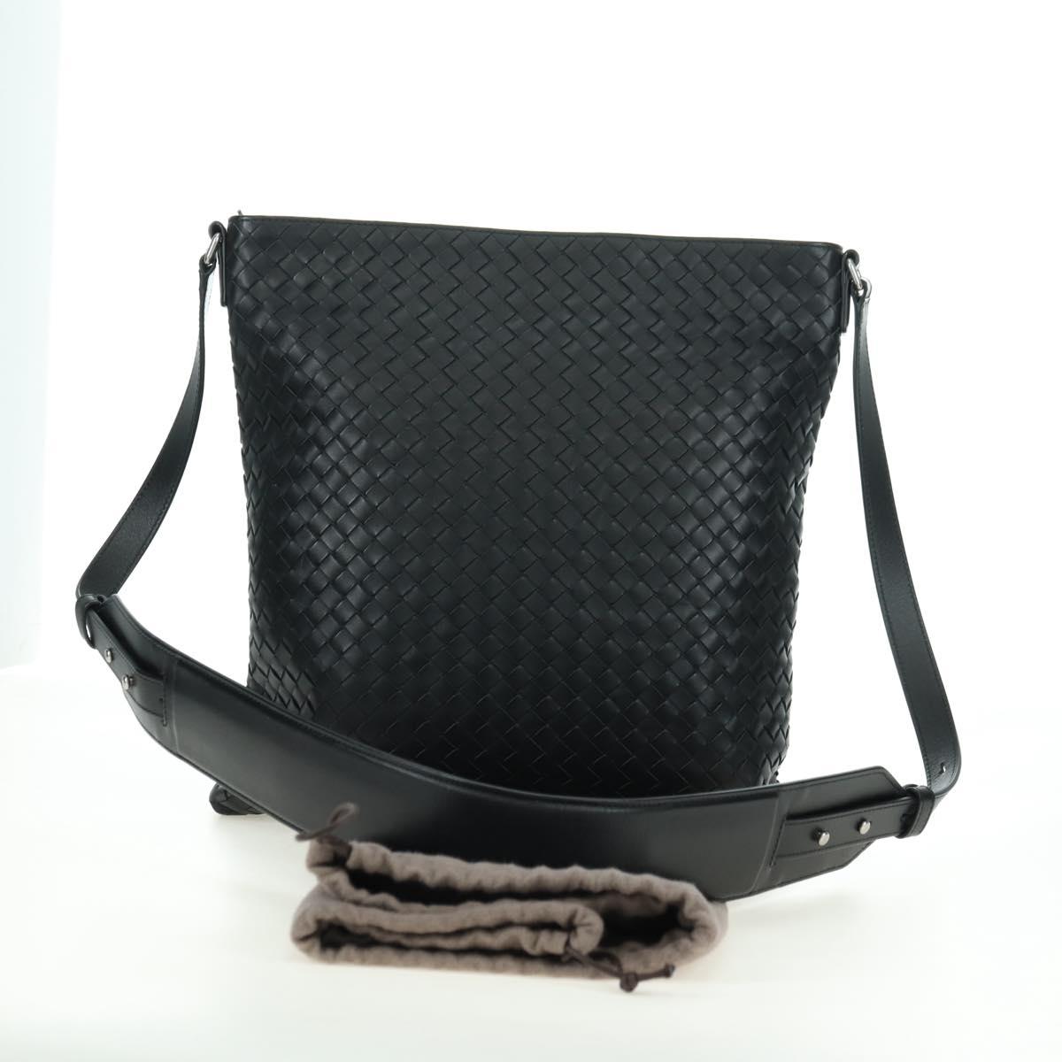BOTTEGA VENETA INTRECCIATO Shoulder Bag Leather Black Silver Auth am11497SAV