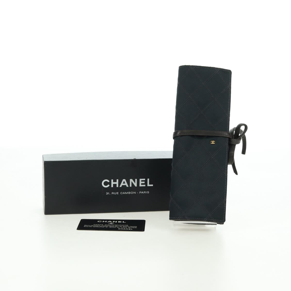 CHANEL Bicolore Jewelry Case Satin Black Gold CC Auth am11609V