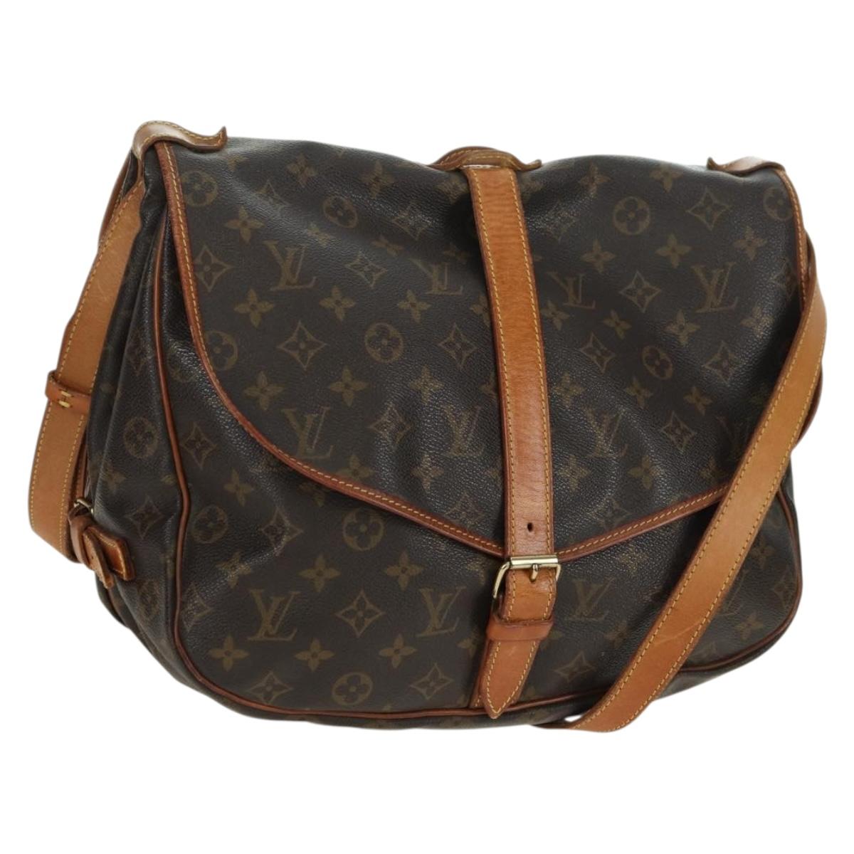 LOUIS VUITTON Monogram Saumur 35 Shoulder Bag M42254 LV Auth am11646A