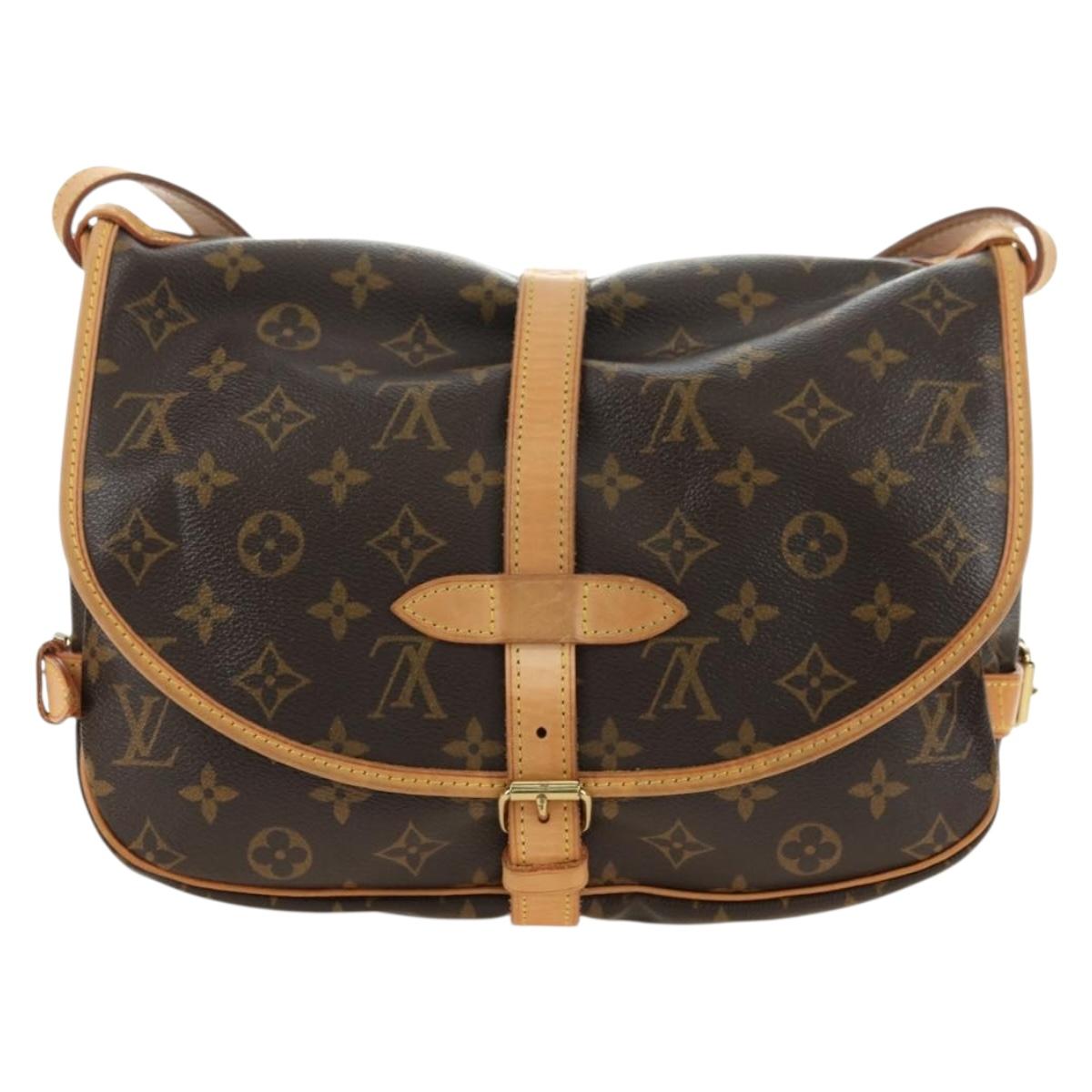 LOUIS VUITTON Monogram Saumur 30 Shoulder Bag M42256 LV Auth am11667V