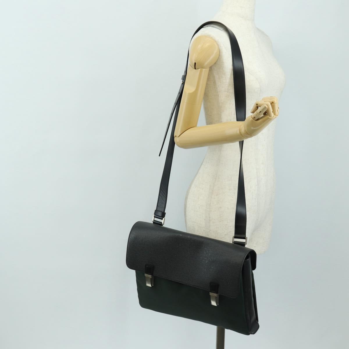 LOUIS VUITTON Taiga Saratov GM Shoulder Bag Ardoise M30882 LV Auth am11814V