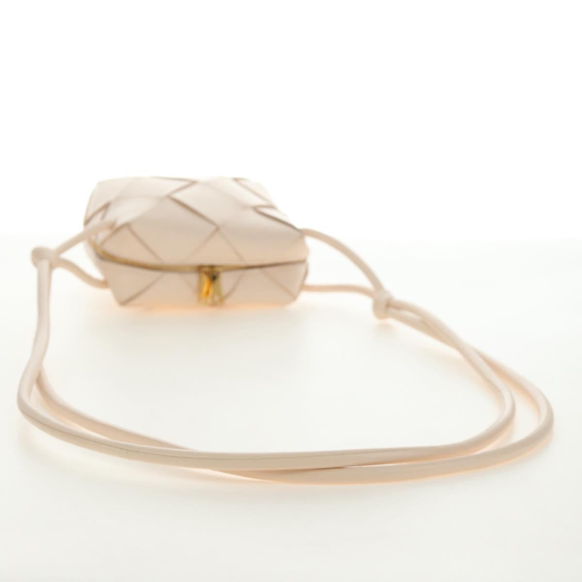 BOTTEGA VENETA MAXI INTRECCIATO Mini Cassette Camera Bag Leather Auth am11819V