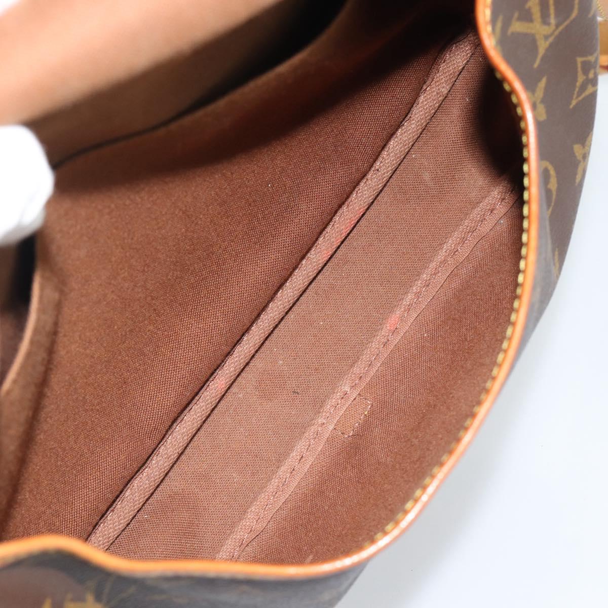 LOUIS VUITTON Monogram Saumur 30 Shoulder Bag M42256 LV Auth am11998A