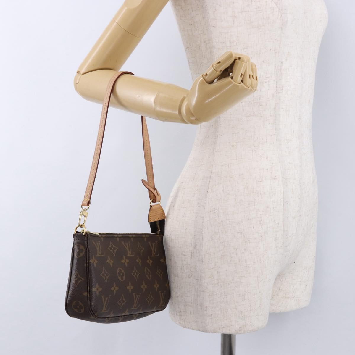 LOUIS VUITTON Monogram Pochette Accessoires New Model M51980 LV Auth am12064SAM