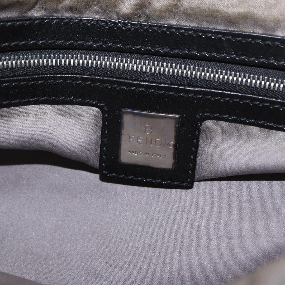 FENDI Mamma Baguette Shoulder Bag Wool White Black Auth am12117SAV