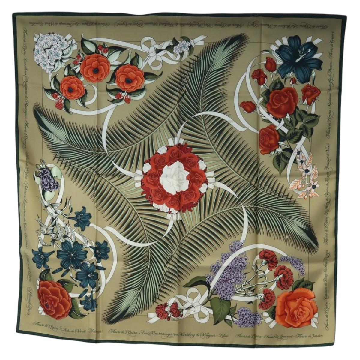 HERMES Carre 90 Scarf Silk Beige Green Auth am12194M