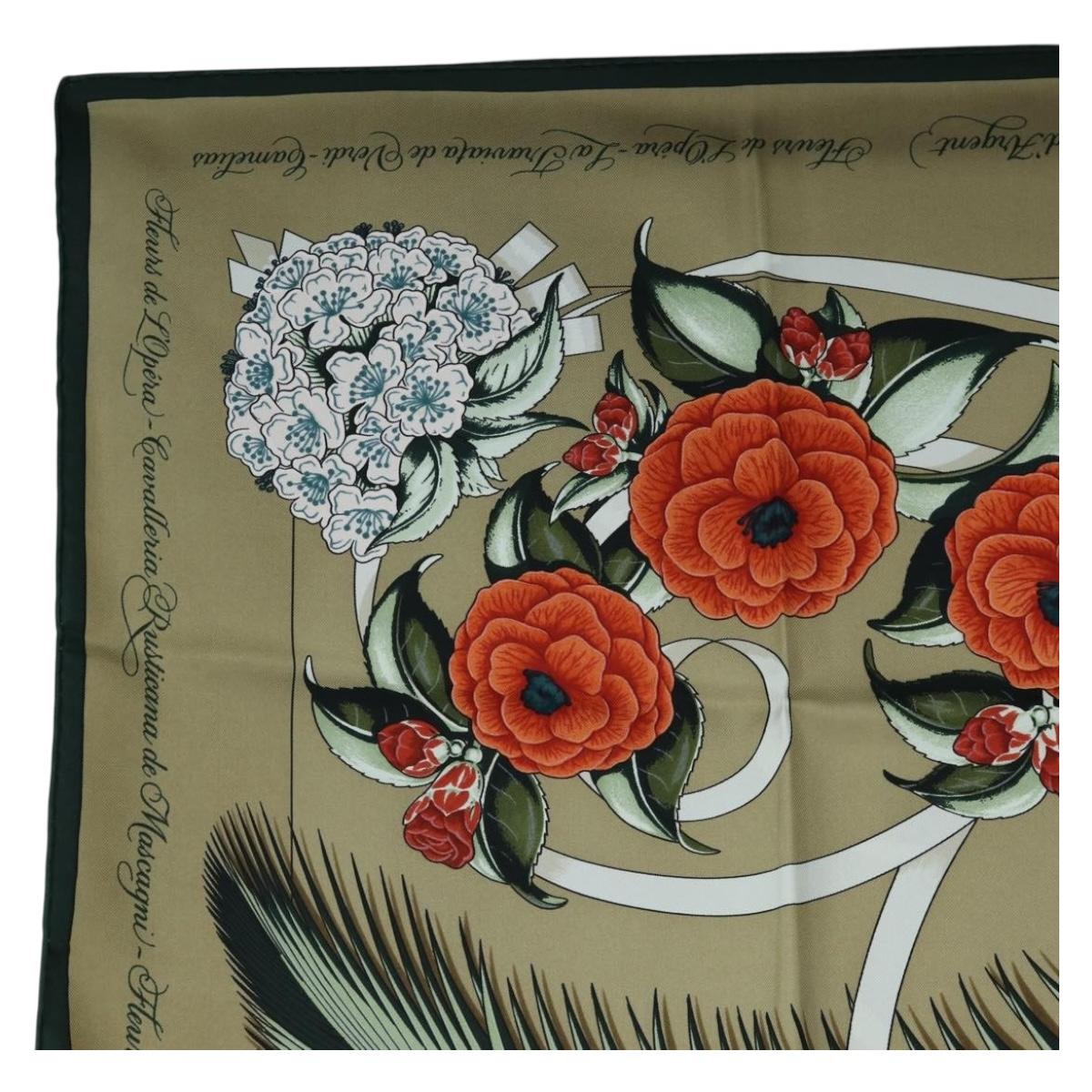 HERMES Carre 90 Scarf Silk Beige Green Auth am12194M