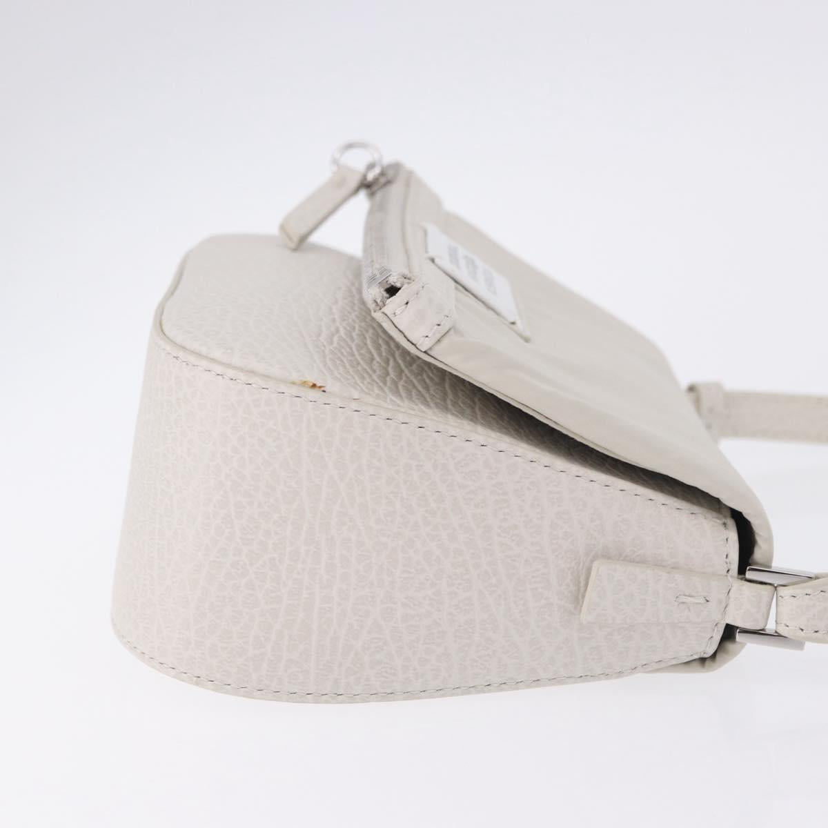 Maison Margiela Shoulder Bag Leather White Silver Auth am12334M