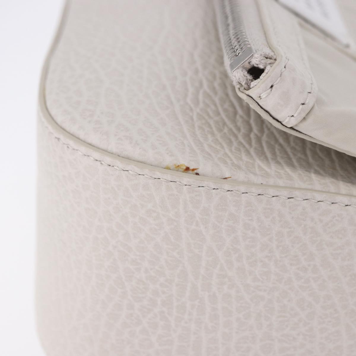 Maison Margiela Shoulder Bag Leather White Silver Auth am12334M