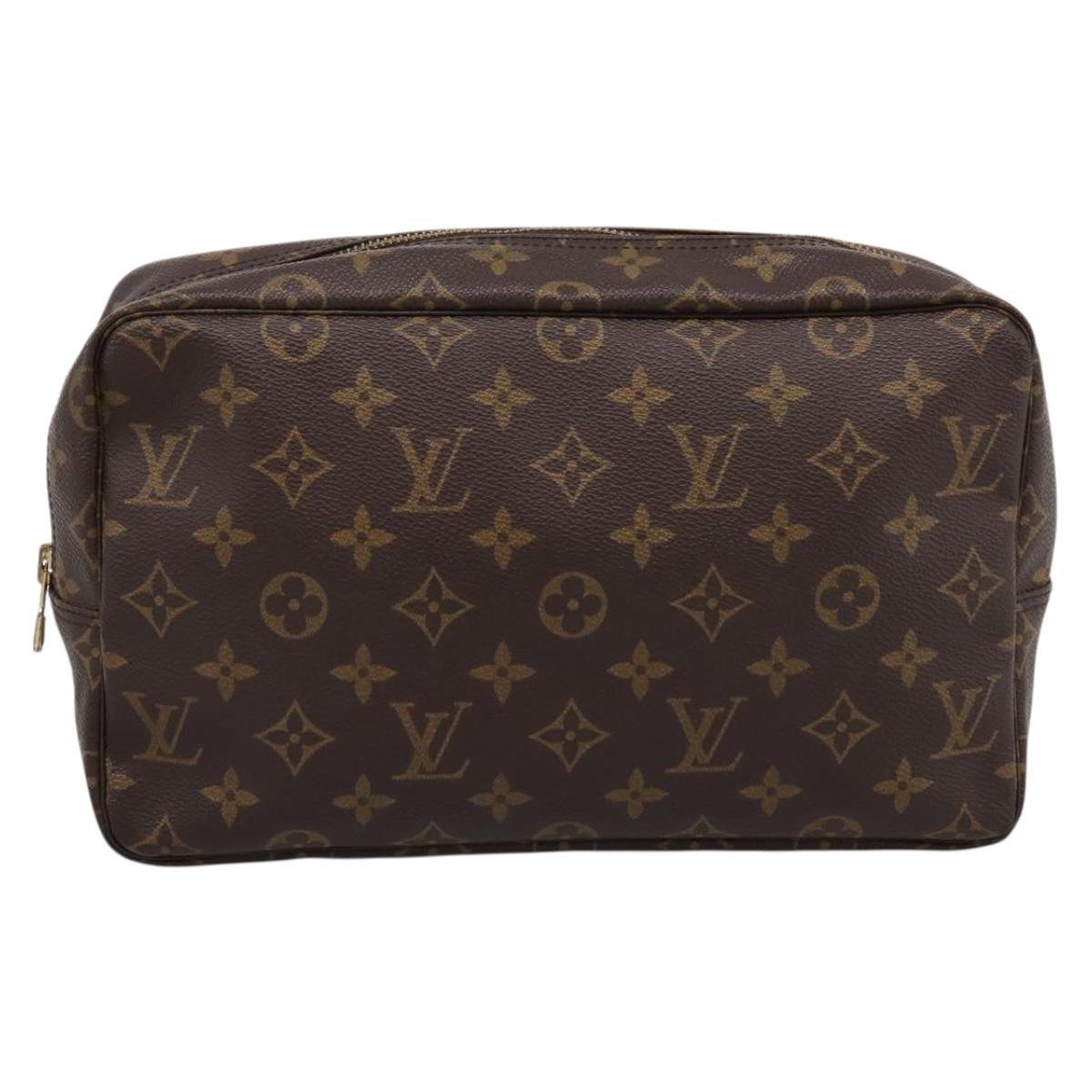 LOUIS VUITTON Monogram Trousse Toilette 28 Clutch Bag M47522 LV Auth am12377A