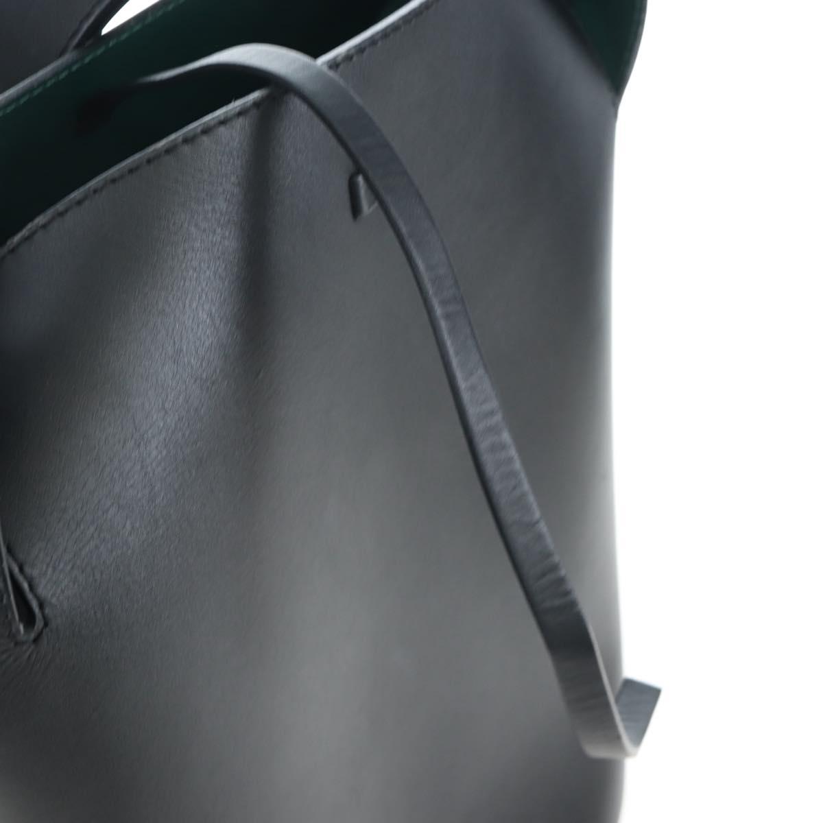 BURBERRY Bucket Shoulder Bag Leather Black Gold Auth am12540V