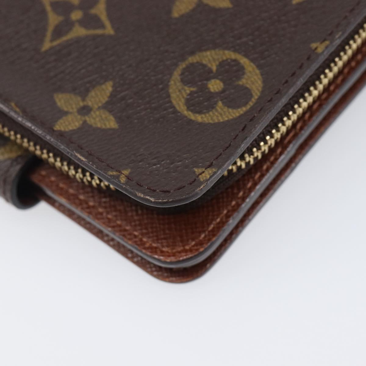 LOUIS VUITTON Monogram Compact Zip Wallet M61667 LV Auth am12547V