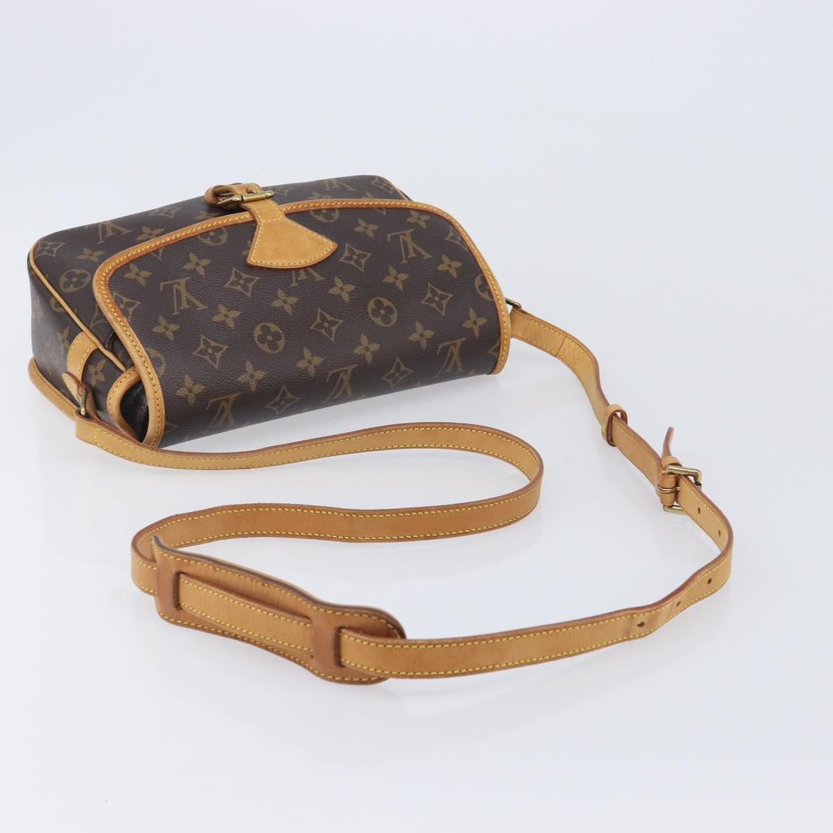 LOUIS VUITTON Monogram Sologne Shoulder Bag M42250 LV Auth am12676A