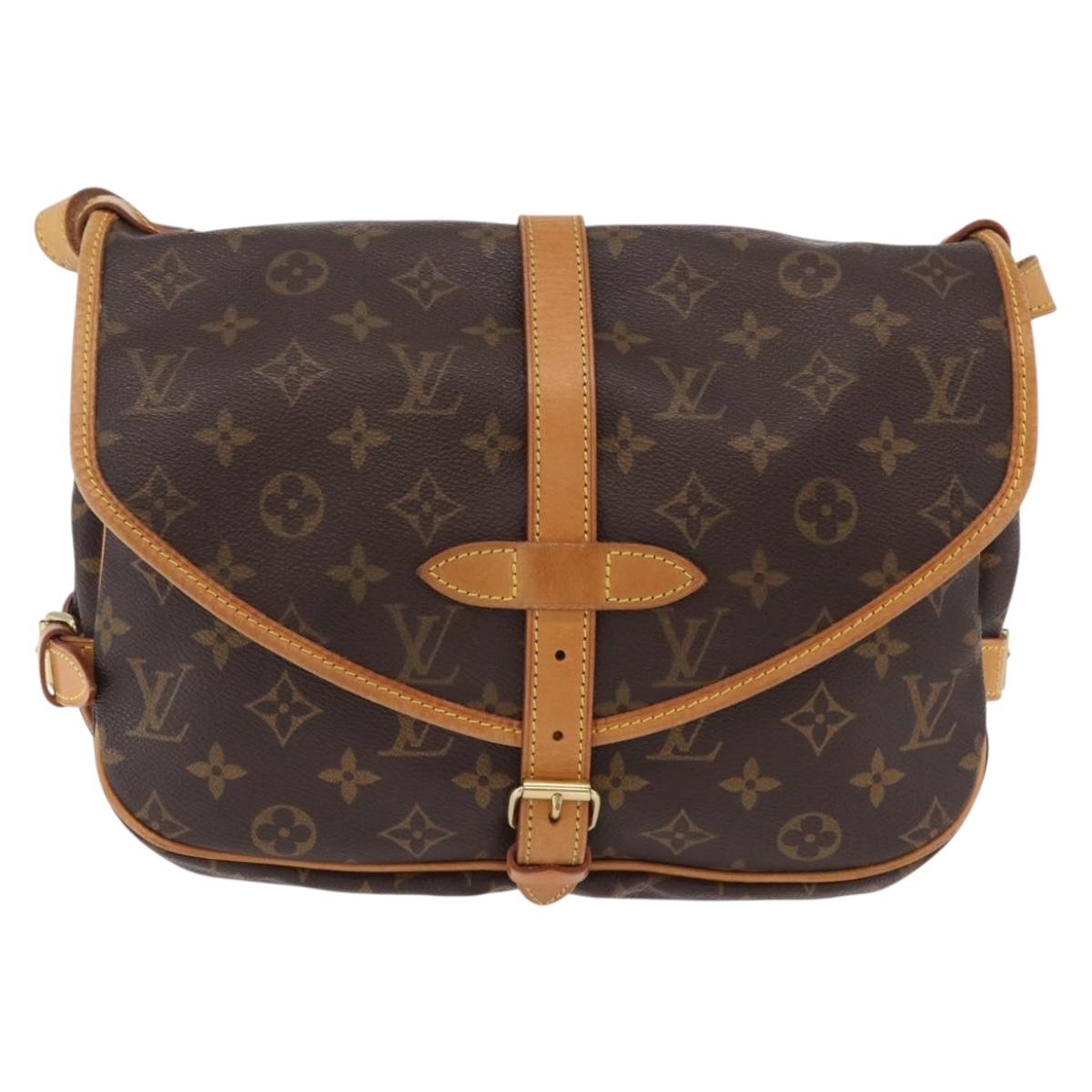 LOUIS VUITTON Monogram Saumur 30 Shoulder Bag M42256 LV Auth am12749V