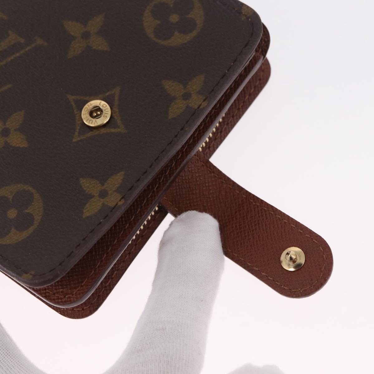 LOUIS VUITTON Monogram Compact Zip Wallet M61667 LV Auth am12792A