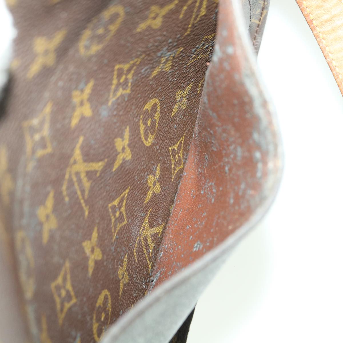 LOUIS VUITTON Monogram Saint Cloud GM Shoulder Bag M51242 LV Auth am3488