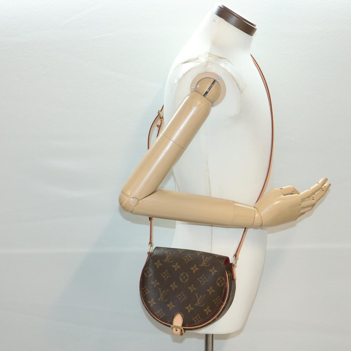 LOUIS VUITTON Monogram Tambourine Shoulder Bag M51179 LV Auth am3965SA