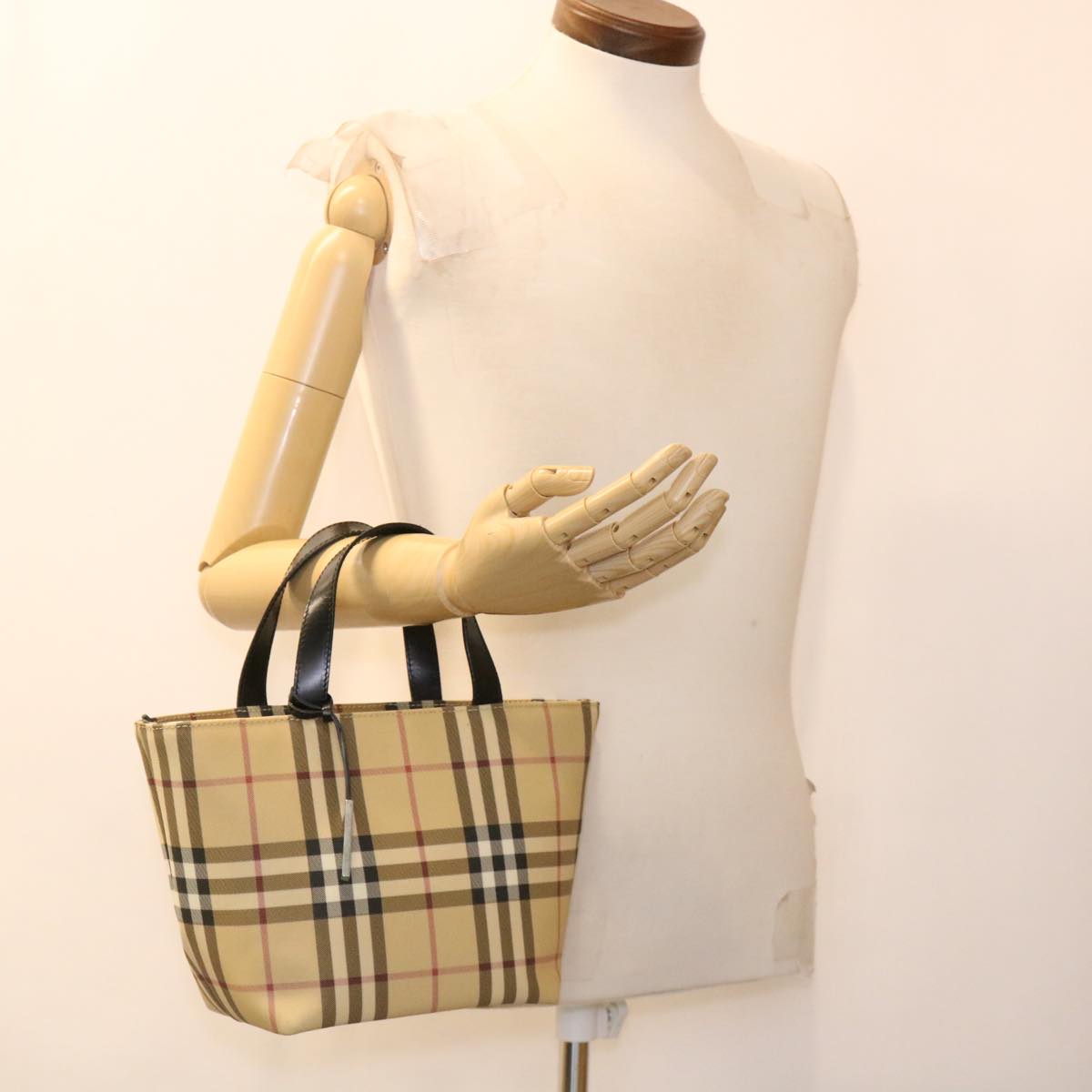 BURBERRY Nova Check Hand Bag Nylon Beige Auth am4079