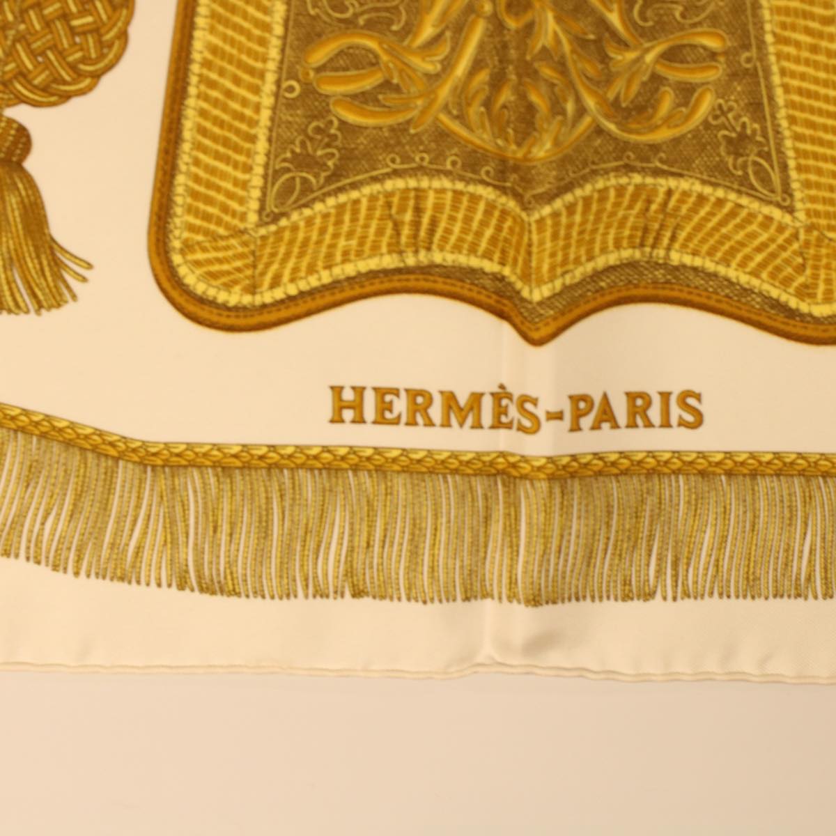 HERMES Carre90 Scarf ""Poste et Cavalerie"" Silk White Auth am4300